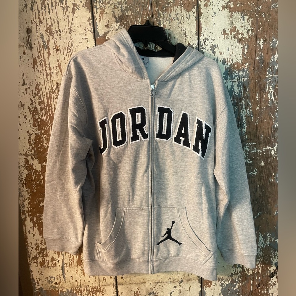 Jordan boys zip up hoodie size XL sweatshirt 18